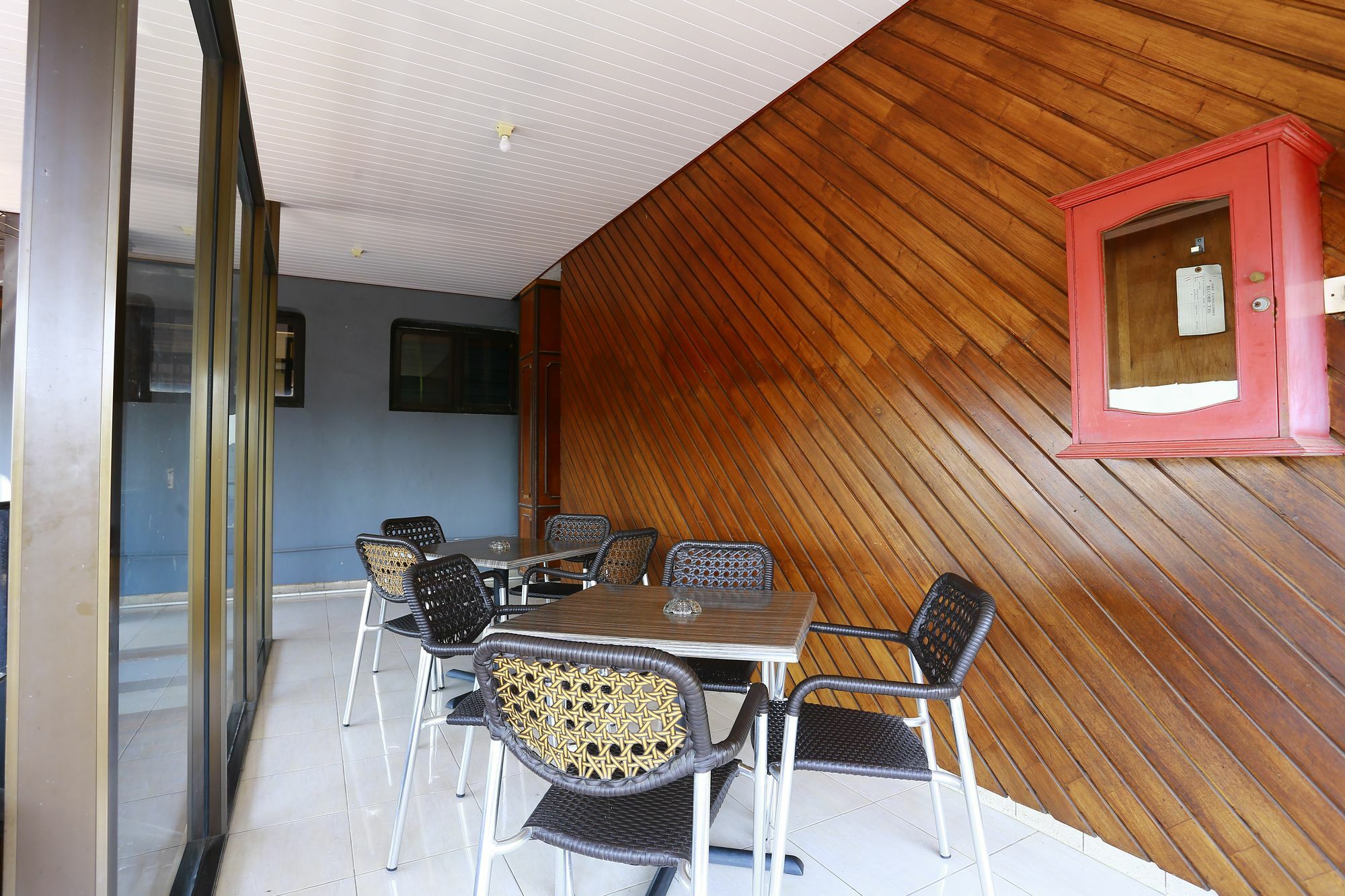 Reddoorz Near Prawirotaman 2 Hotel Yogyakarta Bagian luar foto
